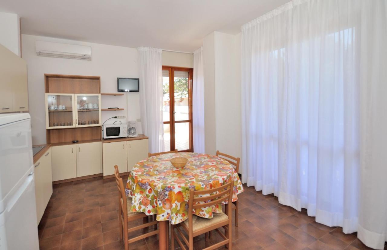 Residence Cavallino Bibione Luaran gambar