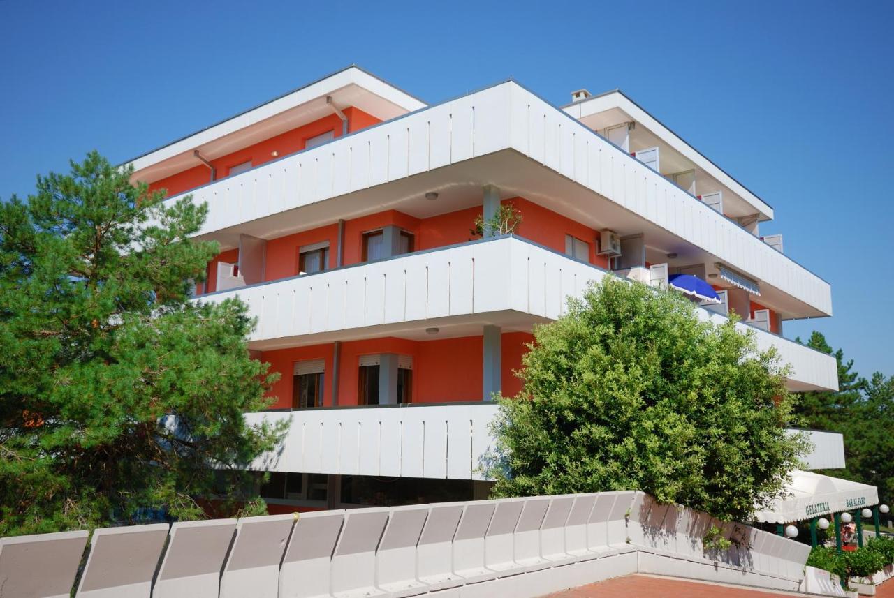 Residence Cavallino Bibione Luaran gambar